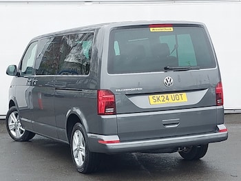 Used Volkswagen Transporter Shuttle 2024 for sale - 78337171: Photo