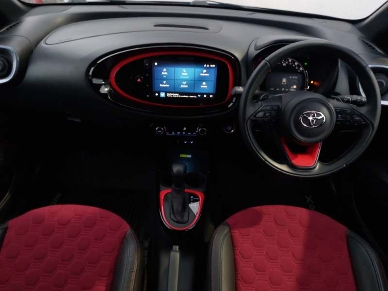 Used Toyota Aygo X 2023 for sale - 77154882: Photo 2