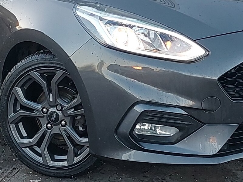 Used Ford Fiesta 2018 for sale - 76695933: Photo 9