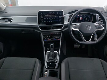 Used Volkswagen T-Roc 2023 for sale - 78642314: Photo