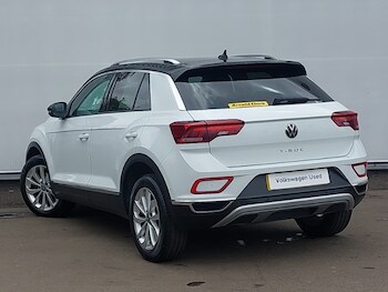 Used Volkswagen T-Roc 2023 for sale - 78642314: Photo