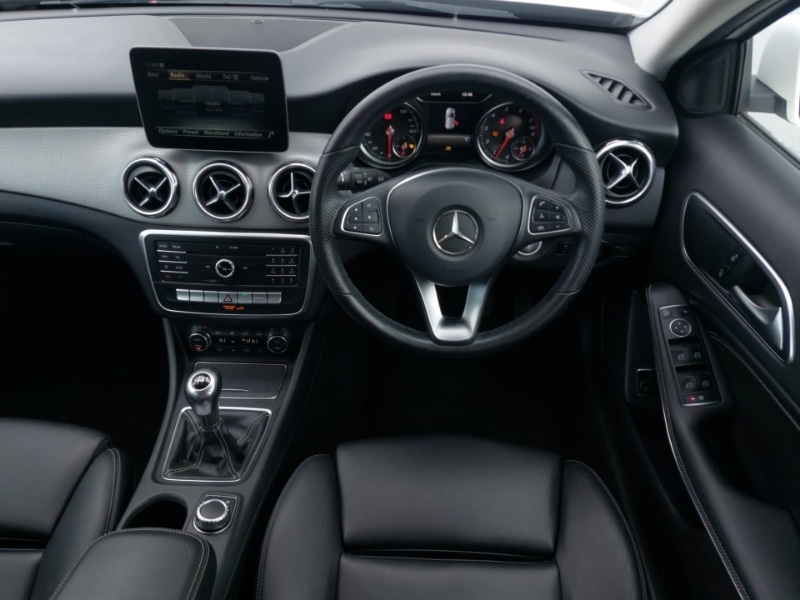 Used Mercedes-Benz GLA 2018 for sale - 78151175: Photo 11