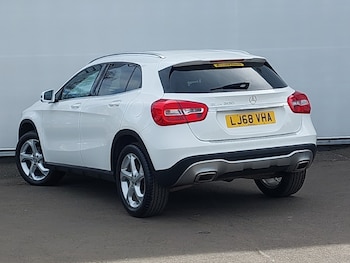 Used Mercedes-Benz GLA 2018 for sale - 78151175: Photo