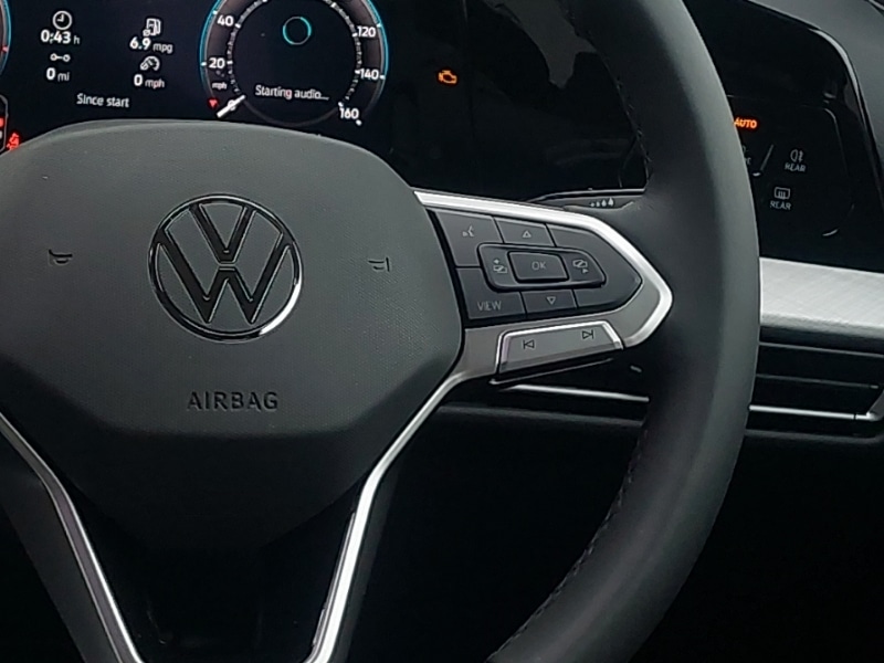 Used Volkswagen Golf 2025 for sale - 77847059: Photo 12