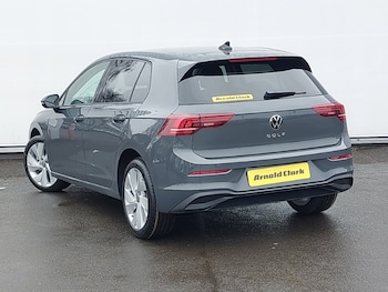 Used Volkswagen Golf 2025 for sale - 77847059: Photo