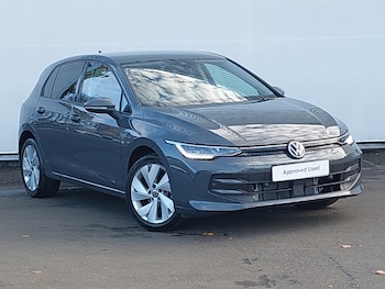 Volkswagen - Golf