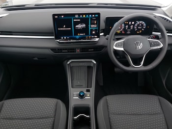 Used Volkswagen T-Roc 2026 for sale - 79332621: Photo