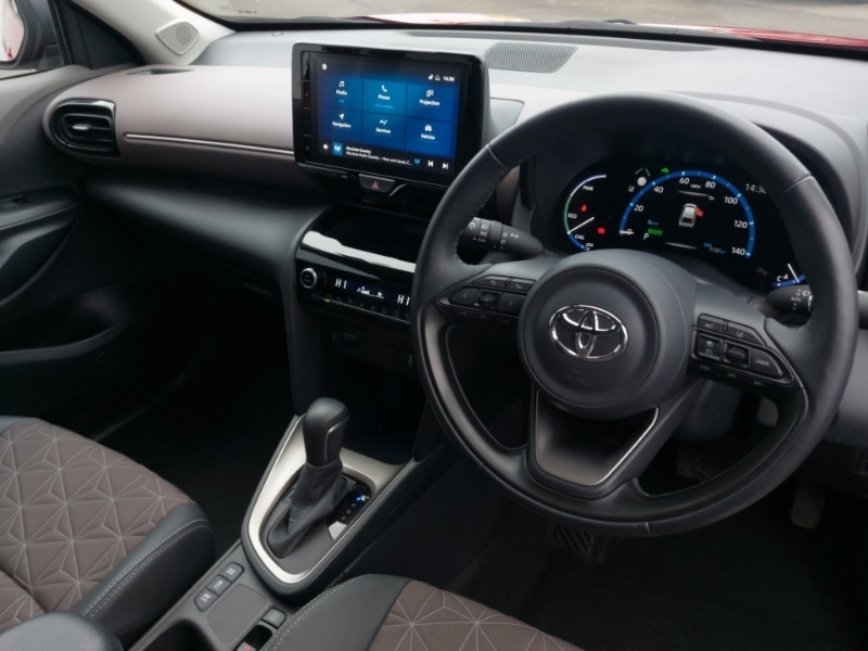 Used Toyota Yaris Cross 2023 for sale - 76596750: Photo 13