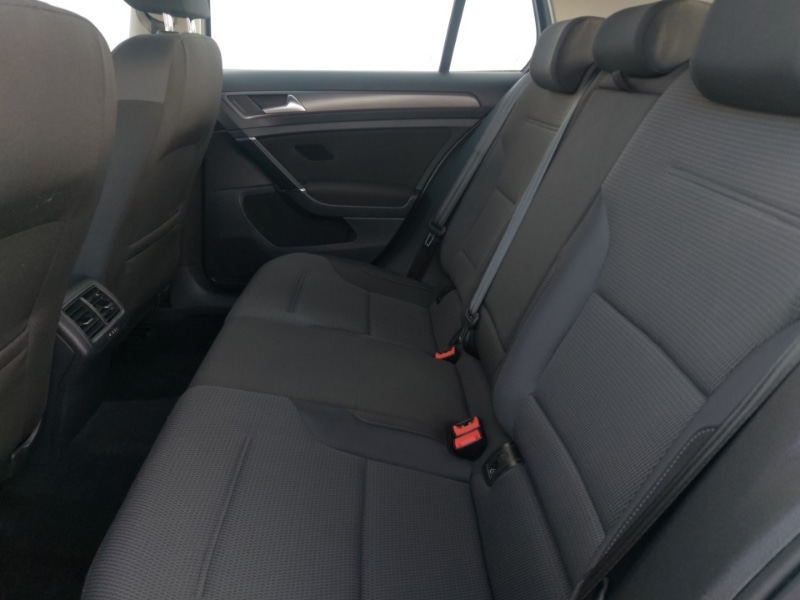 Used Volkswagen Golf 2018 for sale - 77750649: Photo 6