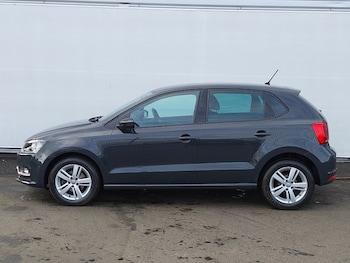 Used Volkswagen Polo 2016 for sale - 79386975: Photo