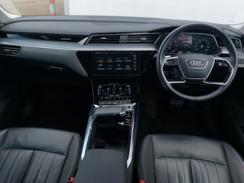 Used Audi e-tron 2020 for sale - 78480227: Photo
