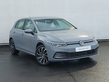 Used Volkswagen Golf 2023 for sale - 76920355: Photo