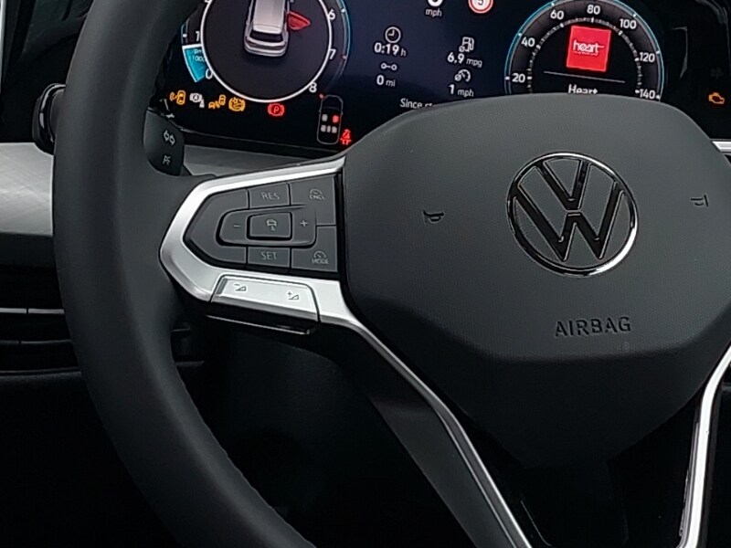 Used Volkswagen Golf 2025 for sale - 77847018: Photo 10