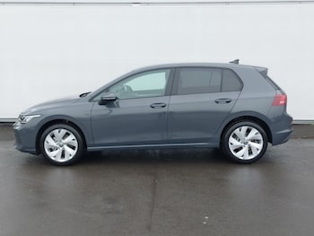 Used Volkswagen Golf 2025 for sale - 77847018: Photo