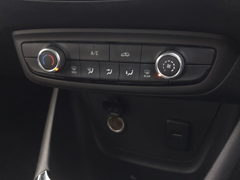 Used Vauxhall Crossland 2022 for sale - 77852395: Photo 17