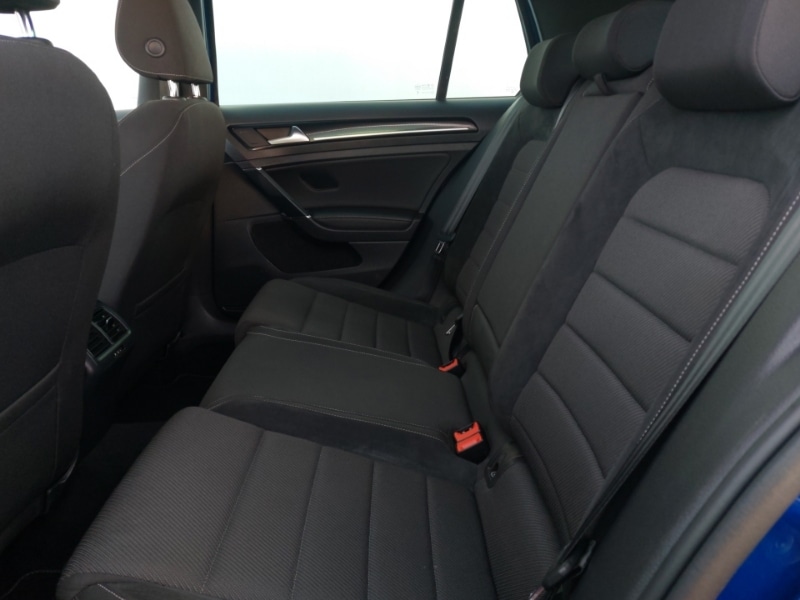 Used Volkswagen Golf 2020 for sale - 77197943: Photo 6