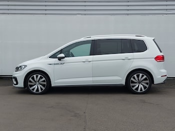 Used Volkswagen Touran 2018 for sale - 75315836: Photo