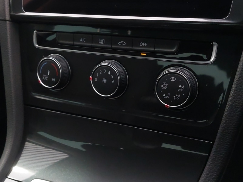 Used Volkswagen Golf 2019 for sale - 77265414: Photo 15