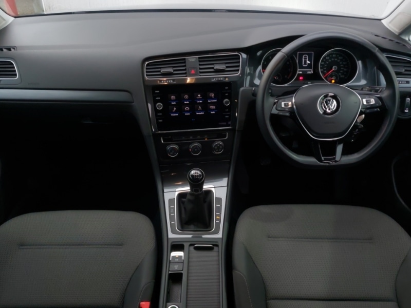 Used Volkswagen Golf 2019 for sale - 77265414: Photo 2