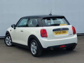 Used MINI Hatch 2019 for sale - 74527087: Photo