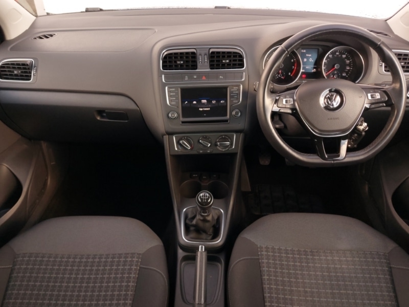 Used Volkswagen Polo 2017 for sale - 77852398: Photo 2