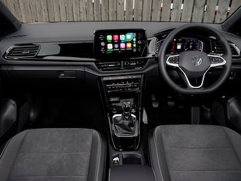 Used Volkswagen T-Roc 2025 for sale - 77108072: Photo