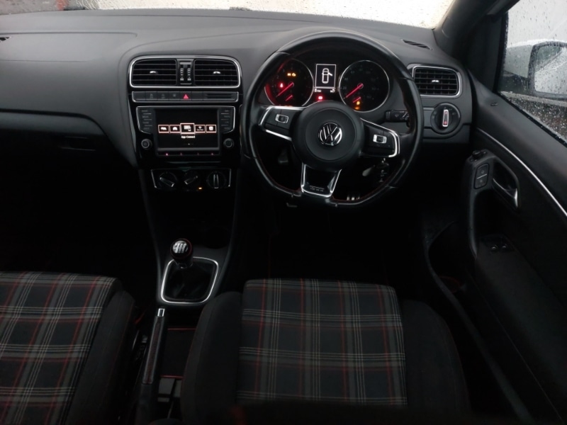 Used Volkswagen Polo 2017 for sale - 76880131: Photo 11