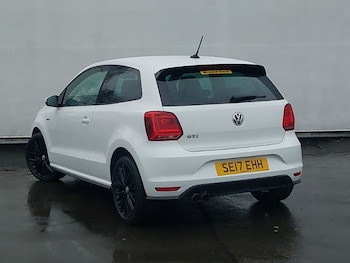Used Volkswagen Polo 2017 for sale - 76880131: Photo