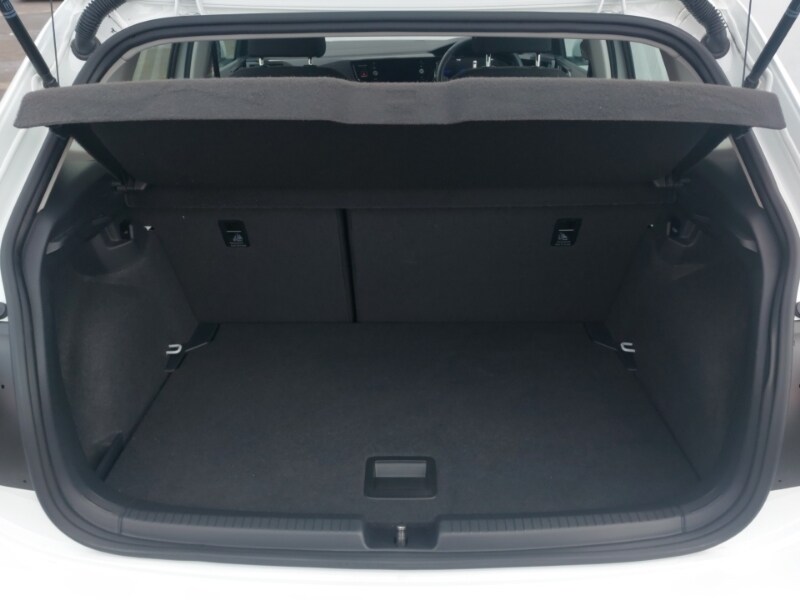 Used Volkswagen Polo 2023 for sale - 77651771: Photo 8