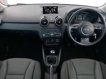 Used Audi A1 2018 for sale - 76521347: Photo