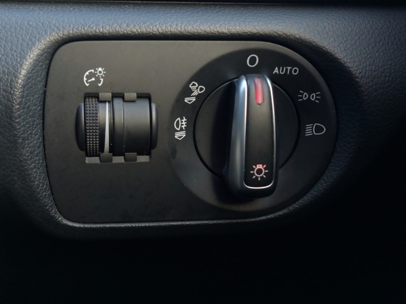 Used Audi Q3 2017 for sale - 77731303: Photo 17