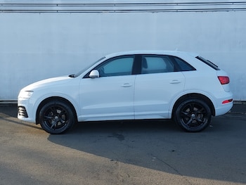 Used Audi Q3 2017 for sale - 77731303: Photo