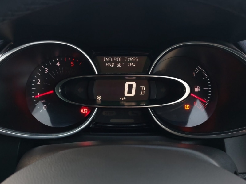 Used Renault Clio 2018 for sale - 77101551: Photo 16