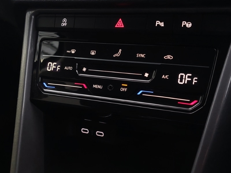 Used Volkswagen T-Roc 2022 for sale - 76771469: Photo 17