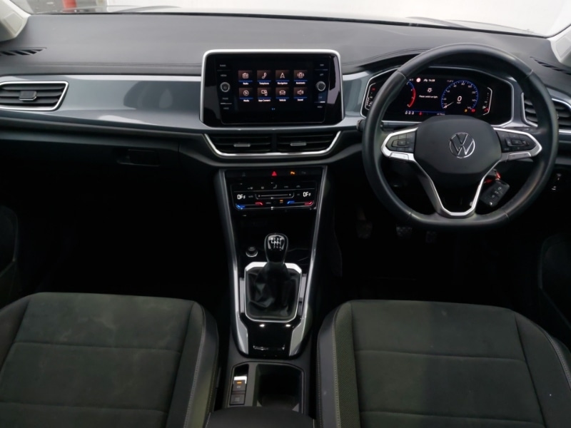 Used Volkswagen T-Roc 2022 for sale - 76771469: Photo 2