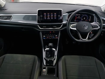 Used Volkswagen T-Roc 2022 for sale - 76771469: Photo