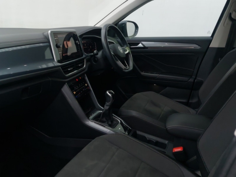 Used Volkswagen T-Roc 2022 for sale - 76771469: Photo 5