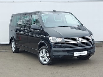 Used Volkswagen Transporter Shuttle 2024 for sale - 78940930: Photo
