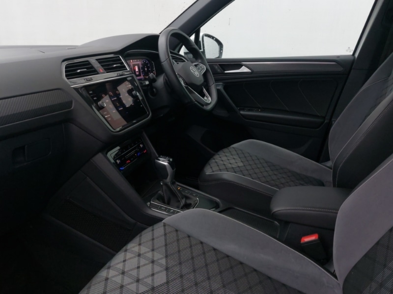 Used Volkswagen Tiguan 2023 for sale - 76880137: Photo 5