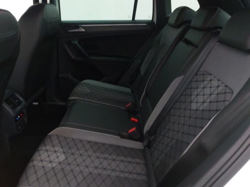 Used Volkswagen Tiguan 2023 for sale - 76880137: Photo 6