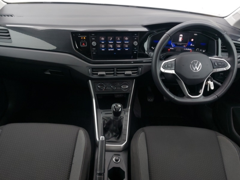 Used Volkswagen Polo 2024 for sale - 76704740: Photo 2