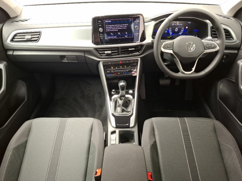 Used Volkswagen T-Roc 2025 for sale - 76103703: Photo 2