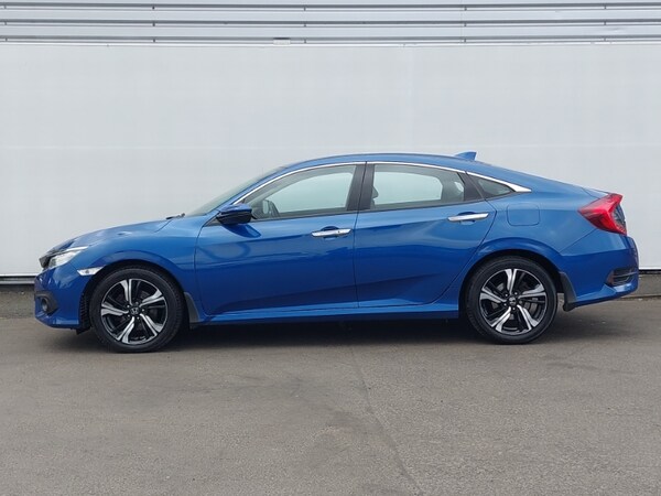 Used Honda Civic 2018 for sale - 76275766: Photo 4