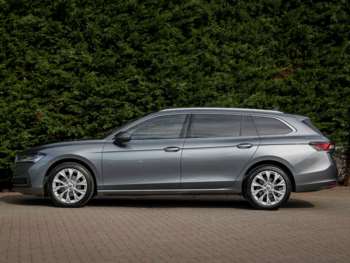 Used Skoda Superb 2024 for sale - 74902259: Photo