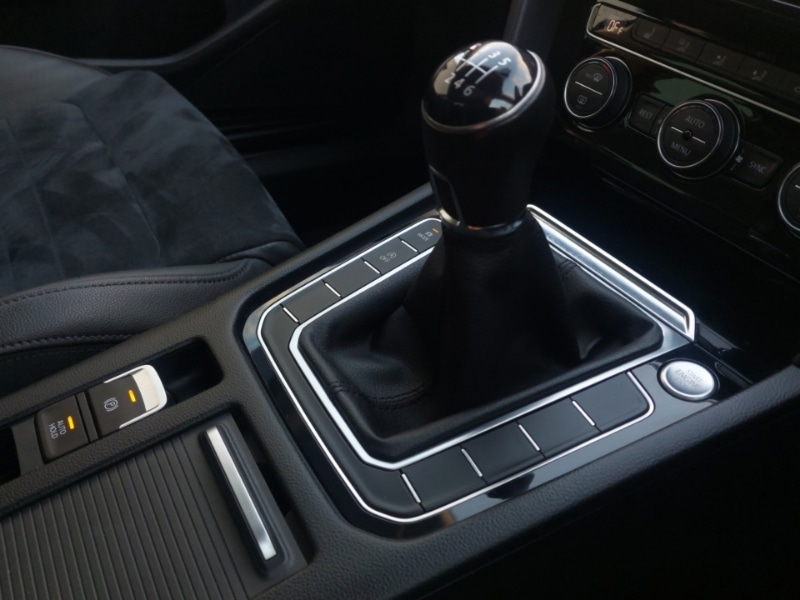 Used Volkswagen Passat 2019 for sale - 76521355: Photo 14