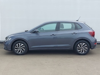 Used Volkswagen Polo 2024 for sale - 78700362: Photo