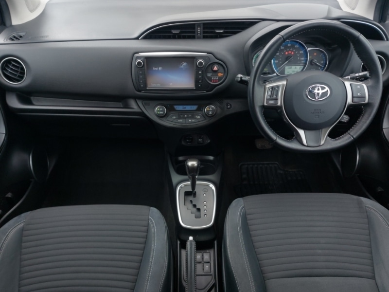Used Toyota Yaris 2014 for sale - 78178427: Photo 2