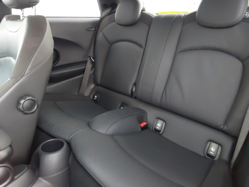 Used MINI Cooper 2020 for sale - 76906597: Photo 6