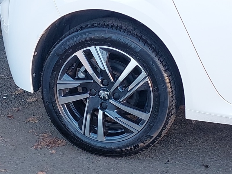 Used Peugeot 208 2023 for sale - 77085776: Photo 12