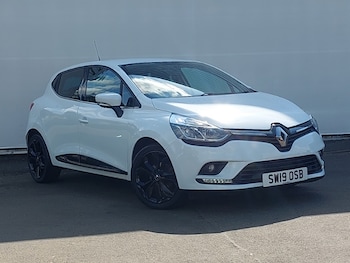 Used Renault Clio 2019 for sale - 75686761: Photo